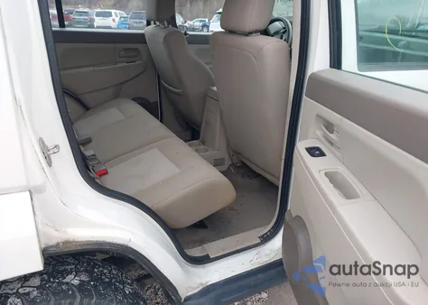 2008 Jeep Liberty Sport из США, поврежденный, VIN 1J8GN28K58W179204